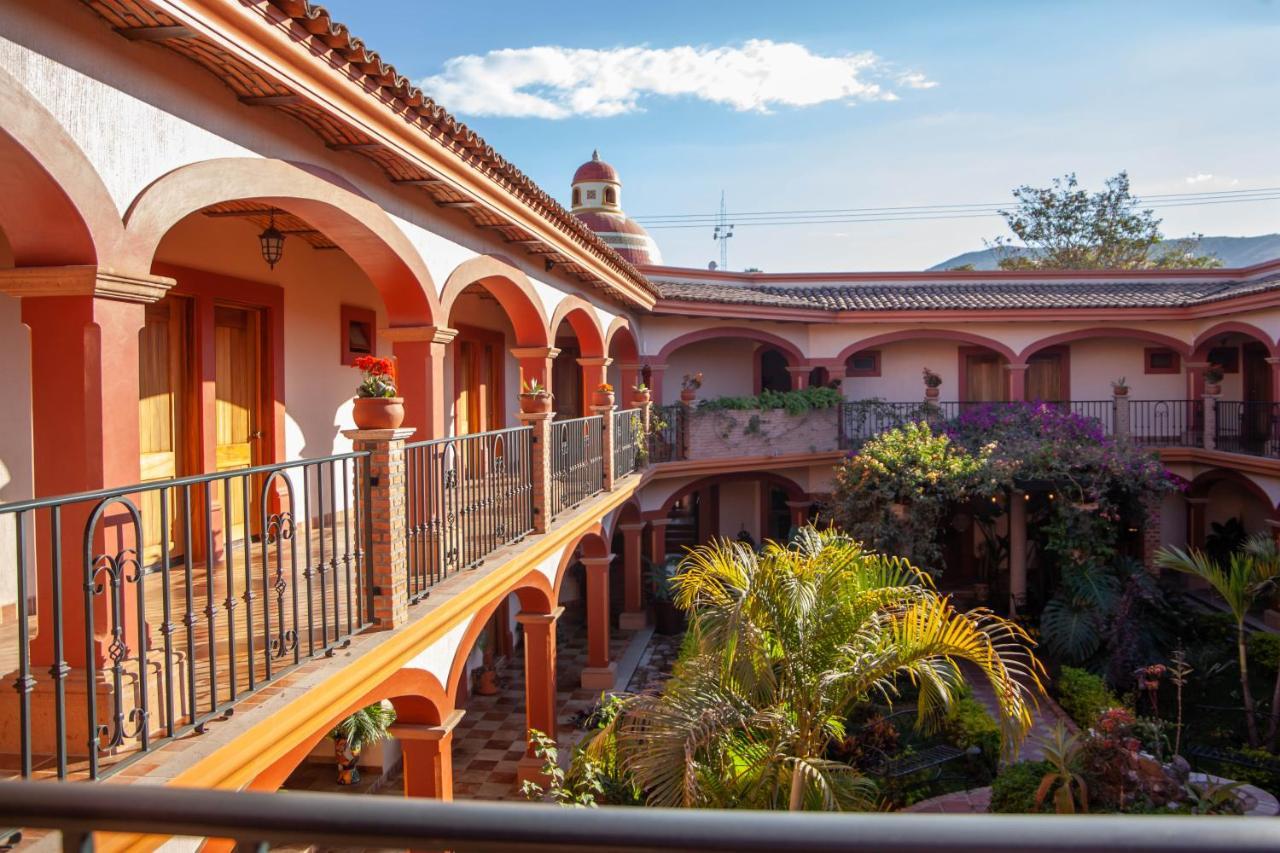 Encanto De La Sierra Hotel Маскота Экстерьер фото